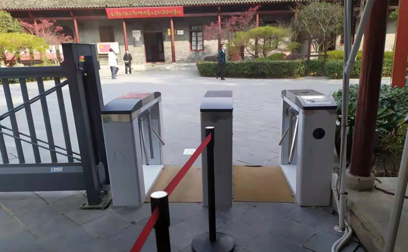 1733381561644047.png 1640658356501554.png